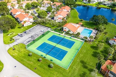 10 Via De Casas Sur #104, Boynton Beach, FL 33426 - Photo 35