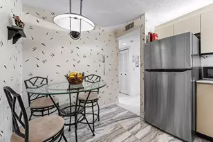10 Via De Casas Sur, Boynton Beach, FL 33426 - Photo 9