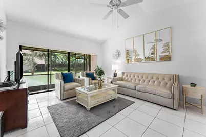 10 Via De Casas Sur #104, Boynton Beach, FL 33426 - Photo 5