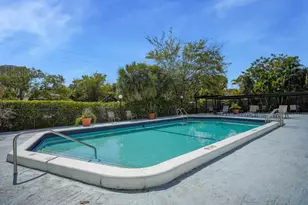 16851 NE 23rd Ave, North Miami Beach, FL 33160 - Photo 11