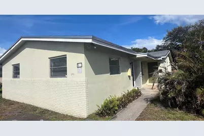 390 SW 27th Terrace, Fort Lauderdale, FL 33312 - Photo 3