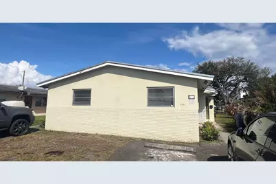 390 SW 27th Terrace, Fort Lauderdale, FL 33312 - Photo 1