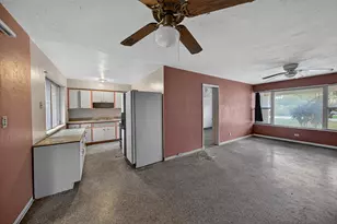 27 NE 17th Ave, Pompano Beach, FL 33060 - Photo 11