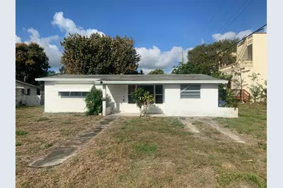 27 NE 17th Avenue, Pompano Beach, FL 33060 - Photo 1