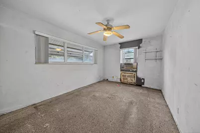 27 NE 17th Avenue, Pompano Beach, FL 33060 - Photo 29