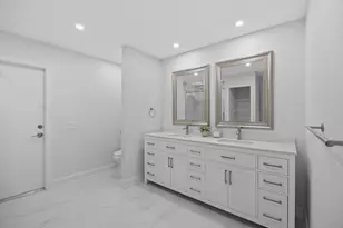 12677 Headwater Cir, Wellington, FL 33414 - Photo 15