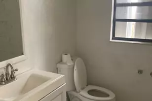 1565 W 36th St, Riviera Beach, FL 33404 - Photo 7