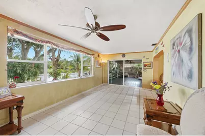 1811 NW 119th Avenue, Pembroke Pines, FL 33026 - Photo 17