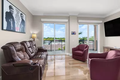 2633 NE 14th Avenue #308, Wilton Manors, FL 33334 - Photo 15