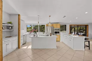 7918 SE Paradise Ct, Stuart, FL 34997 - Photo 21