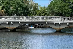 7918 SE Paradise Ct, Stuart, FL 34997 - Photo 25