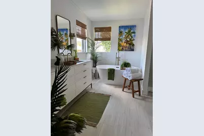 7918 SE Paradise Court, Stuart, FL 34997 - Photo 5