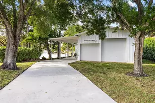 7918 SE Paradise Ct, Stuart, FL 34997 - Photo 17