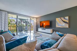 7100 Radice Ct, Lauderhill, FL 33319 - Photo 3