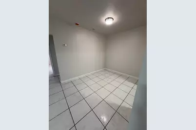 900 NW 17th Avenue #East, Fort Lauderdale, FL 33311 - Photo 7