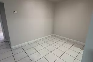 900 NW 17th Ave, Fort Lauderdale, FL 33311 - Photo 7