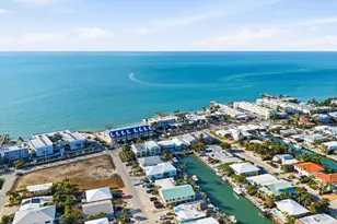 340 E Ocean Dr, Key Colony Beach, FL - Photo 19