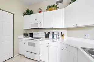 11740 St Andrews Place, Wellington, FL 33414 - Photo 9