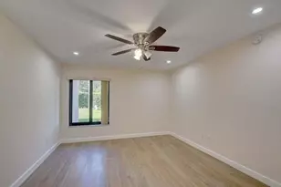 400 Club Cir, Boca Raton, FL 33487 - Photo 29