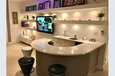 185 Palm Avenue, Miami Beach, FL 33139 - Photo 17