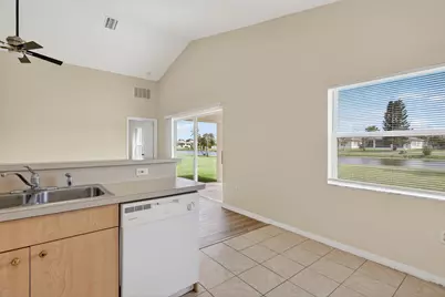 521 SW Indian Key Drive, Port Saint Lucie, FL 34986 - Photo 9