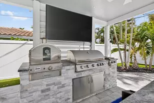 2732 NE 35th Dr, Fort Lauderdale, FL 33308 - Photo 23