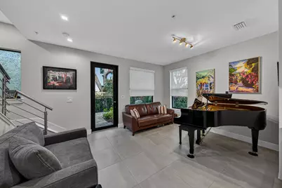 615 NE 22nd Drive, Wilton Manors, FL 33305 - Photo 3