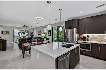615 NE 22nd Drive, Wilton Manors, FL 33305 - Photo 1