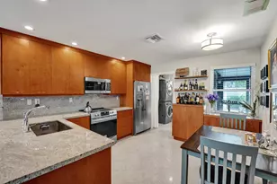 2610 NE 10th Terrace, Wilton Manors, FL 33334 - Photo 17