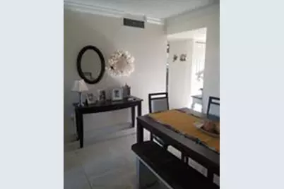 8465 Sunrise Lakes Boulevard #106, Sunrise, FL 33322 - Photo 7