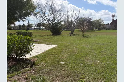 129 E Caribbean, Port Saint Lucie, FL 34952 - Photo 5