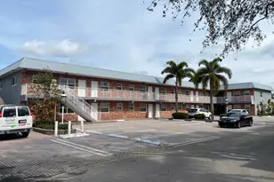 853 SE 4th Ct, Deerfield Beach, FL 33441 - Photo 1