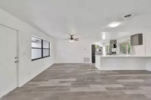 5804 NW 14th St, Sunrise, FL 33313 - Photo 7