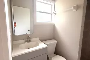 407 N 29th St, Fort Pierce, FL 34947 - Photo 17