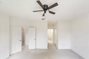 2597 SW Stockbridge Sq Square SW, Vero Beach, FL 32962 - Photo 17