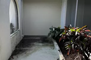 434 SE Sunnydale Ln, Port Saint Lucie, FL 34983 - Photo 3