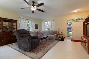 10421 Buena Ventura Dr, Boca Raton, FL 33498 - Photo 7