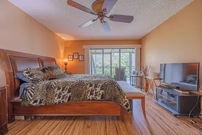 5750 Camino Del Sol #202, Boca Raton, FL 33433 - Photo 9