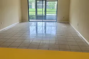 3529 Englewood Dr E, Lake Worth, FL 33467 - Photo 9