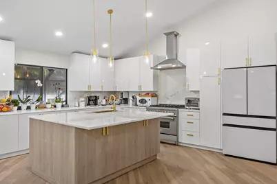 845 NE Mulberry Drive, Boca Raton, FL 33487 - Photo 3