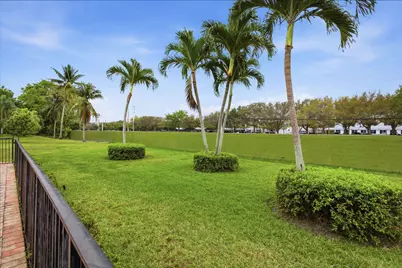 1960 NW 25th Street, Boca Raton, FL 33431 - Photo 9