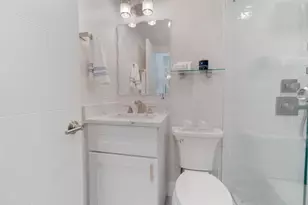 235 Sunrise Ave, Palm Beach, FL 33480 - Photo 9