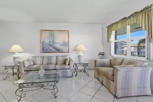 680 W Horizons, Boynton Beach, FL 33435 - Photo 11
