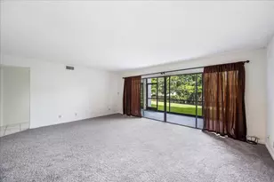 12692 Shoreline Dr, Wellington, FL 33414 - Photo 5