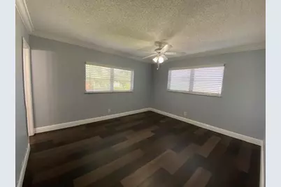 8990 S Hollybrook Boulevard, Pembroke Pines, FL 33025 - Photo 13