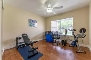 7040 Peninsula Lake Ct, Lake Worth, FL 33467 - Photo 19