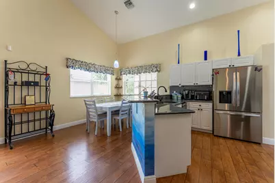 7040 Peninsula Lake Court, Lake Worth, FL 33467 - Photo 15