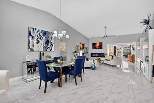 2683 Emerald Way W, Deerfield Beach, FL 33442 - Photo 5