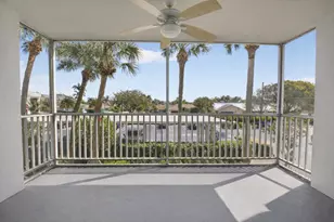 931 Gardenia Dr, Delray Beach, FL 33483 - Photo 17