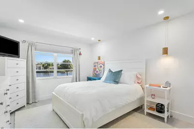 330 N Federal Highway, Deerfield Beach, FL 33441 - Photo 13